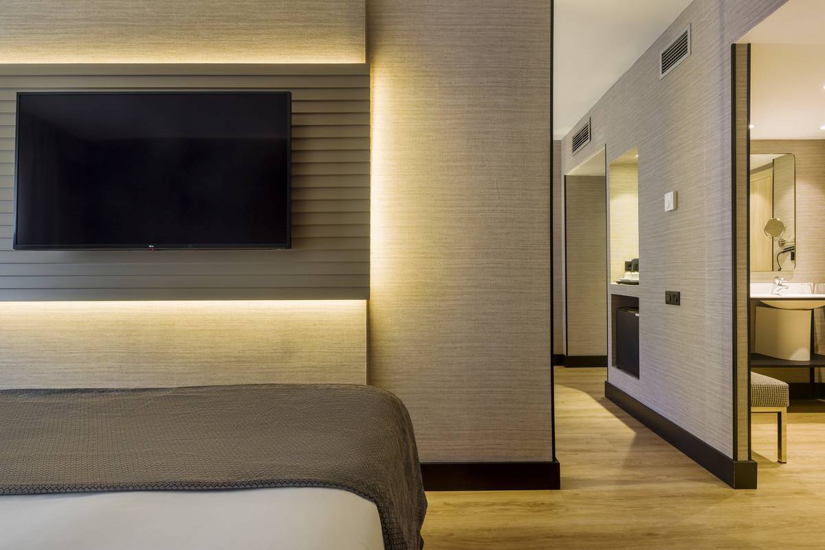 Room Hotel ILUNION Suites Madrid